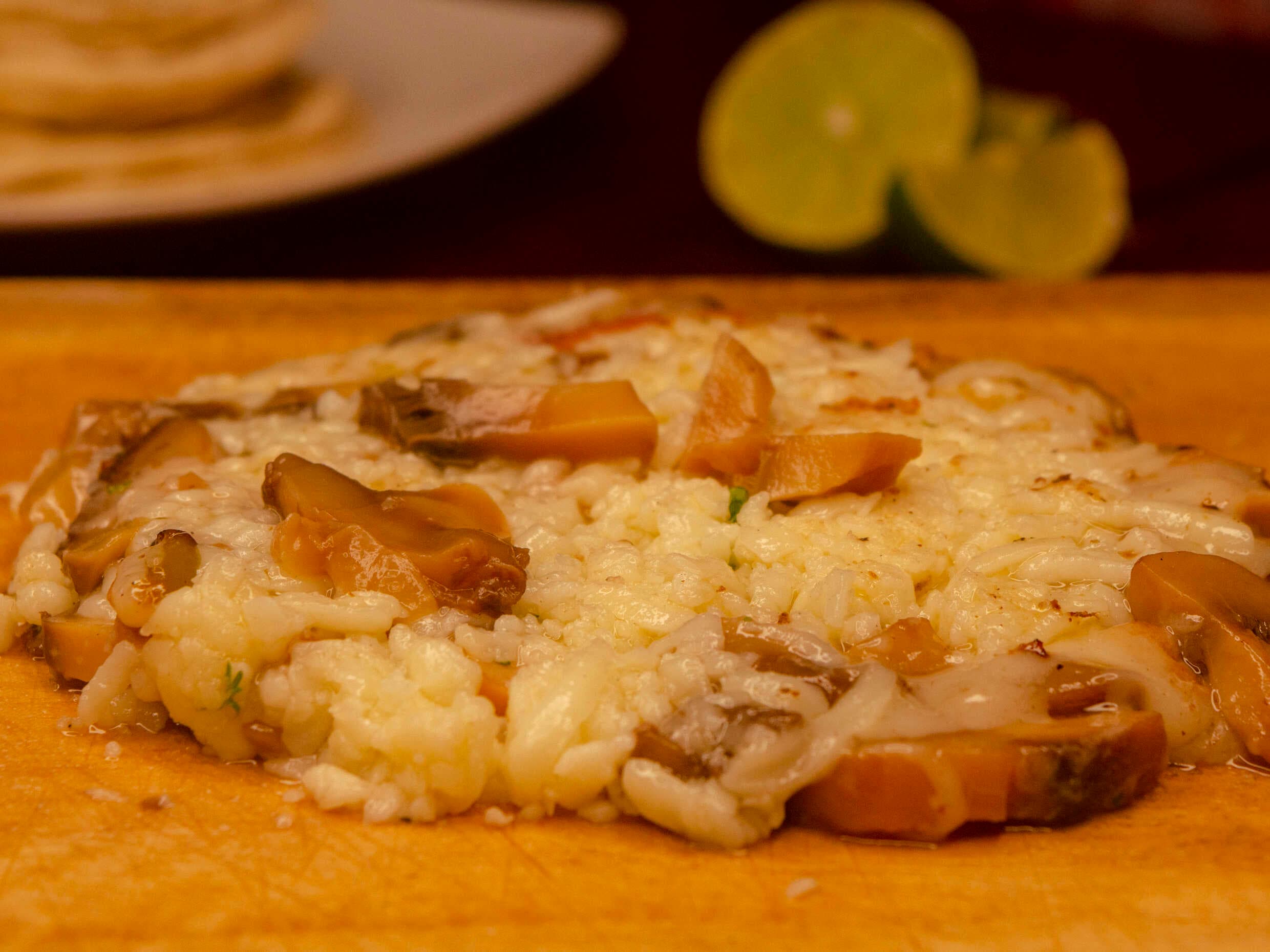 Queso Fundido con Champiñón