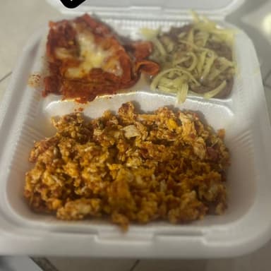 Huevos Revueltos con Chorizo
