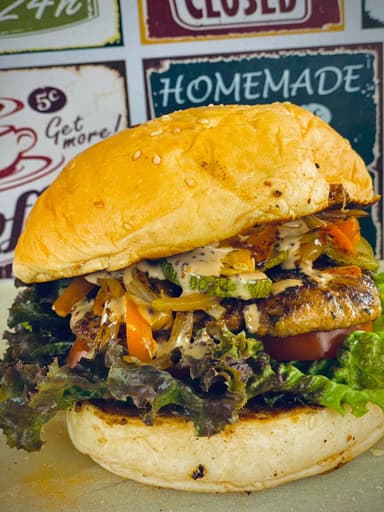 Denisse Burger