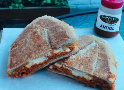 Torta de Chilaquiles Con Queso