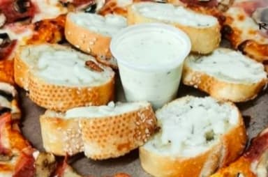 Orden de Pan con Ajo y Queso