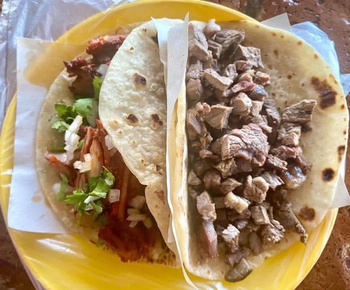 Combo Taco Asada + Taco Pastor + Bebida