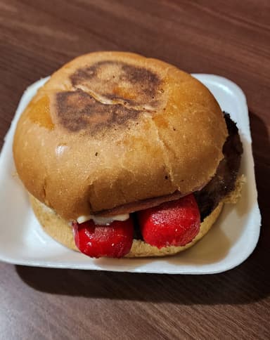 Salchi Burger