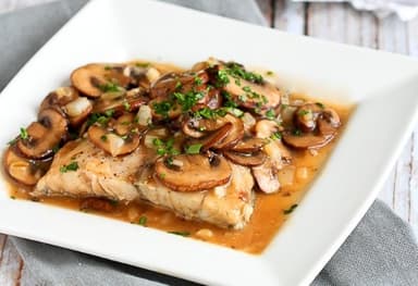 Pescado con Champiñones