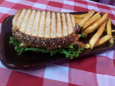 Sándwich de pollo