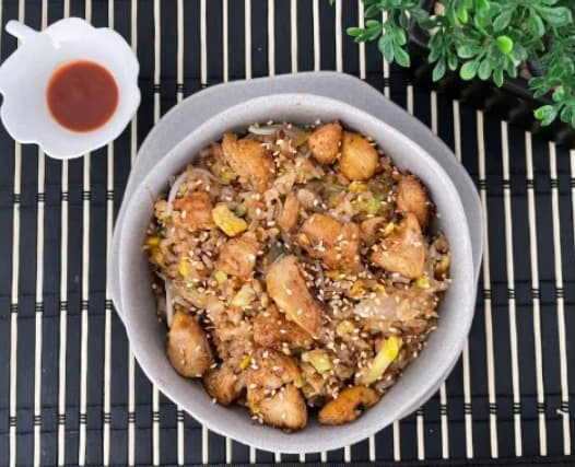 Arroz Yakimeshi