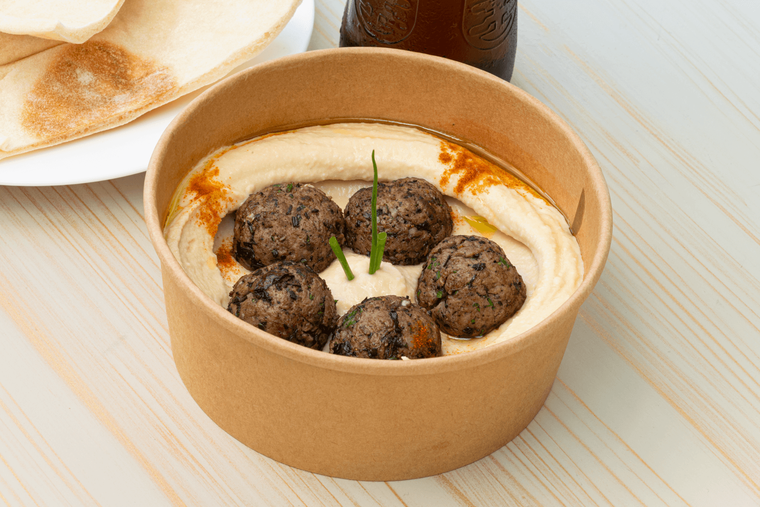 Combo Hummus con Kafta + Gaseosa