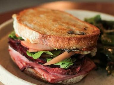Sandwich de Corned Beef
