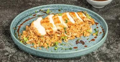 Arroz chaufa de Pollo