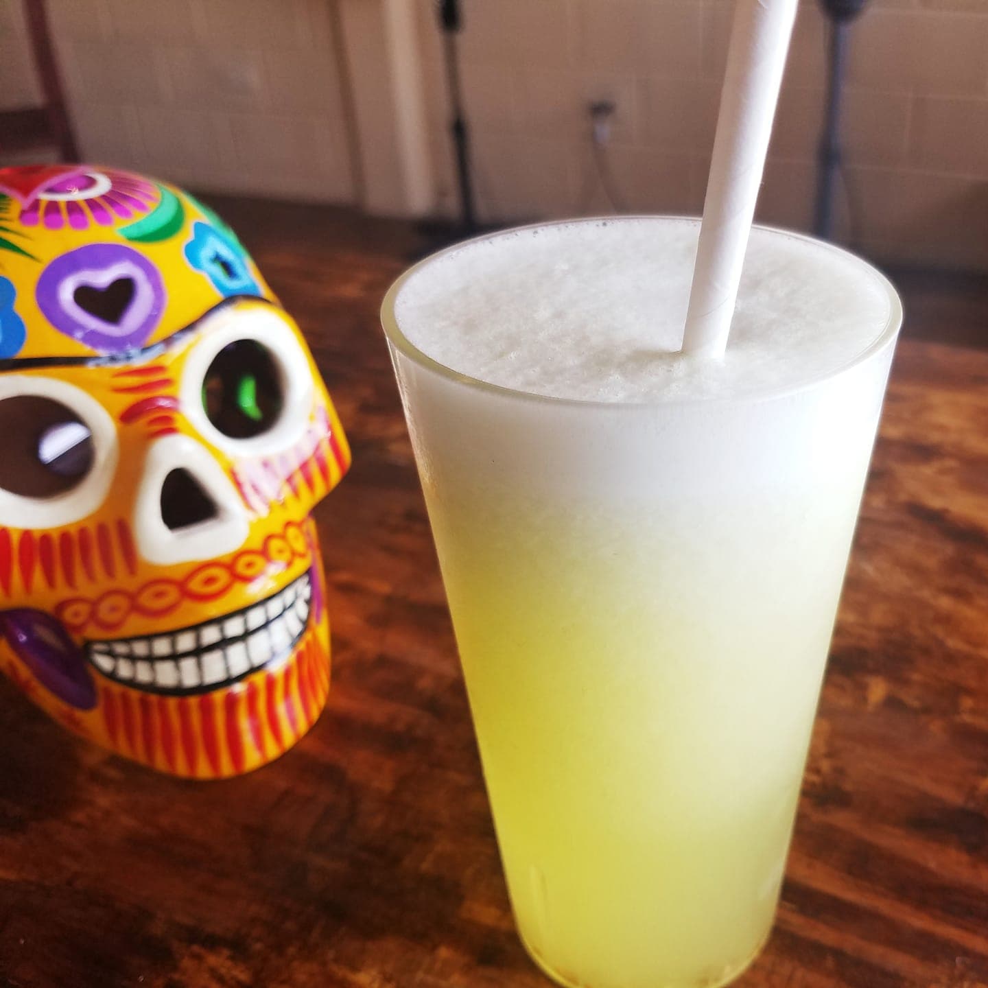 Agua de Fruta de Temporada