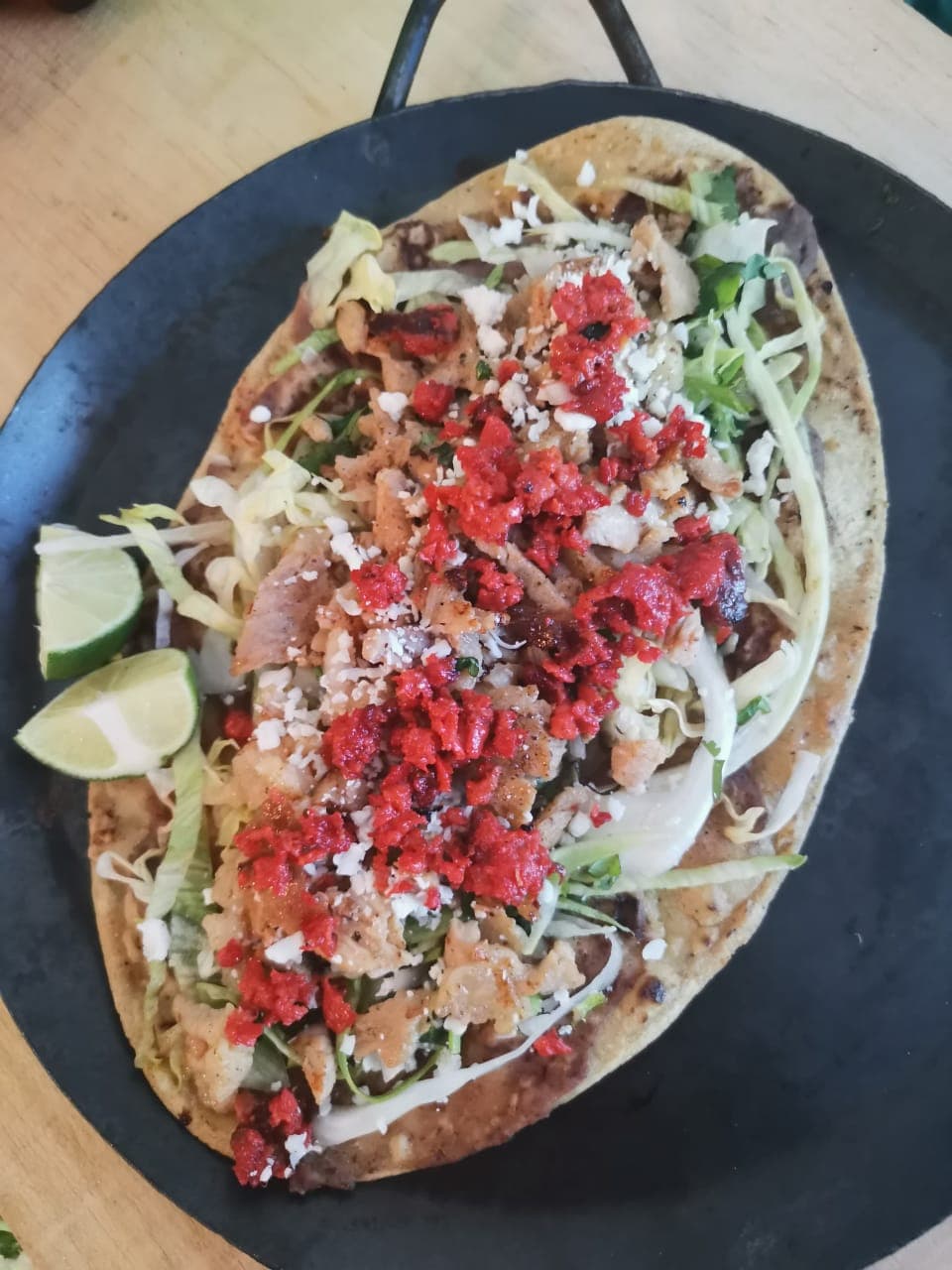 Huarache de longanicita