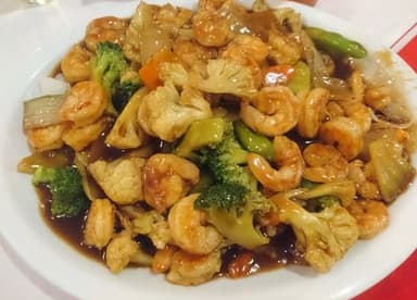 40. Chop Suey en Salsa con Camarones y Verduras