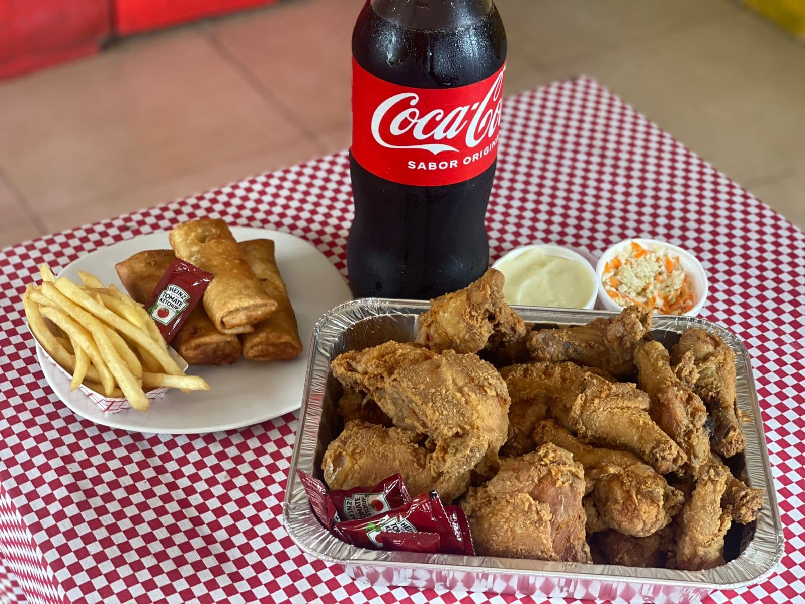 Combo 4- 5pz Pollo Frito -2 Burritos- 2 Refrescos