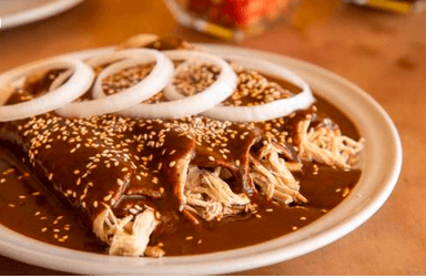 Enchiladas de Mole