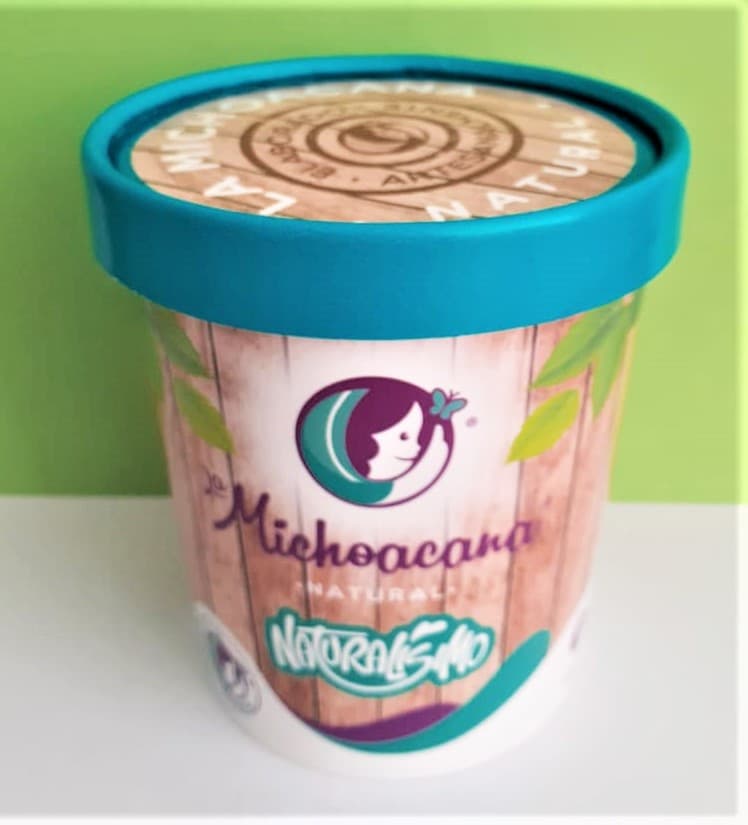 HELADO SABOR UVA CON CREMA