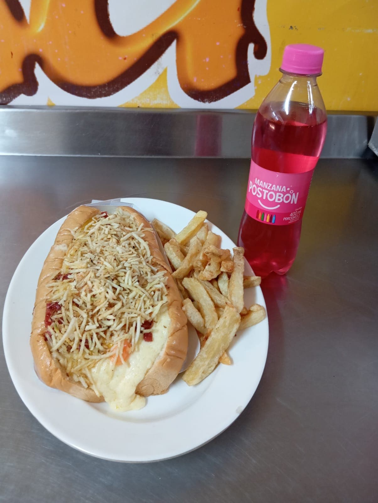 Perro + Papas Francesas + Gaseosa 400 Ml