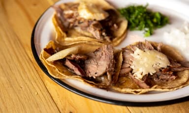 Taco Arrachera c/Queso