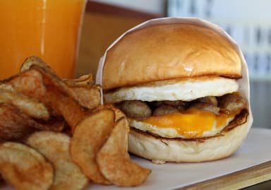 Sándwich de Salchicha