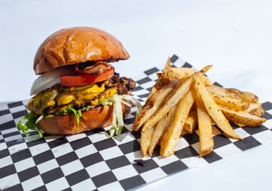 Hamburguesa Clasica con Papas