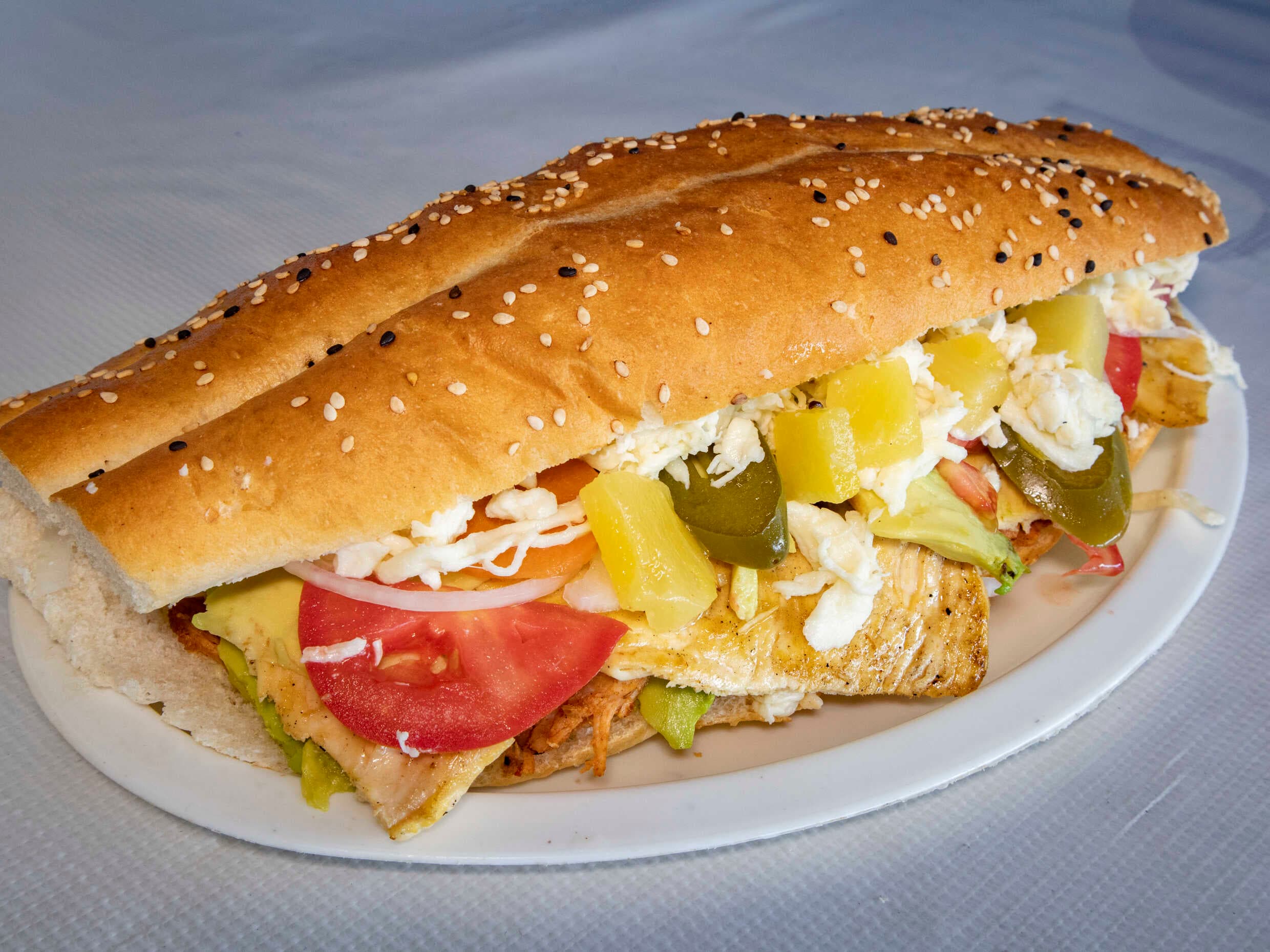 Torta Hidalguense