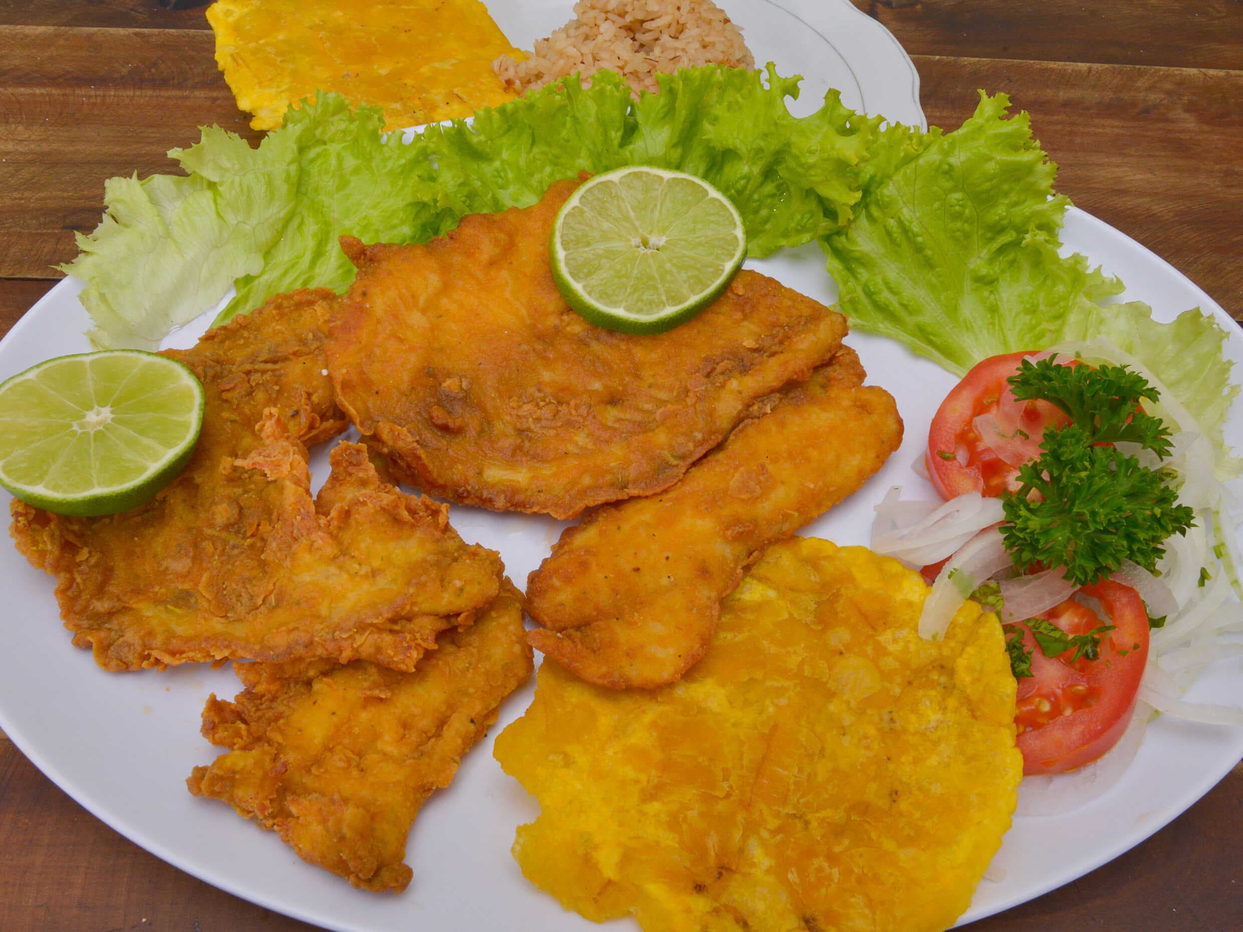 Sancocho de Pescado (Carne a Elección)