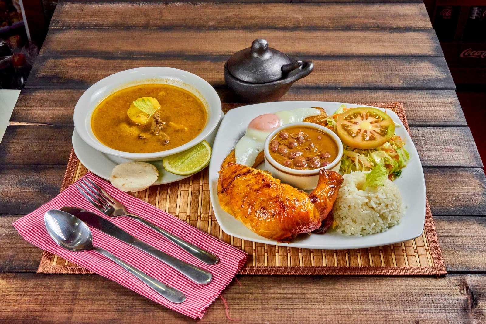Bandeja Paisa con Cuarto de Pollo Asado