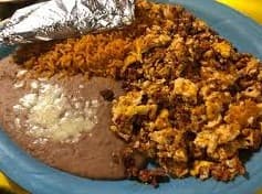 Huevos con Chorizo