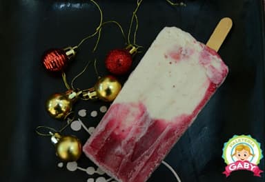 Paleta de Leche de Fresa con Crema
