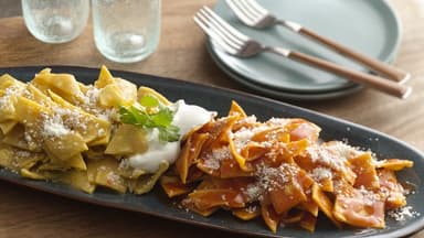 Chilaquiles divorciados 9:00 am- 1:00 pm