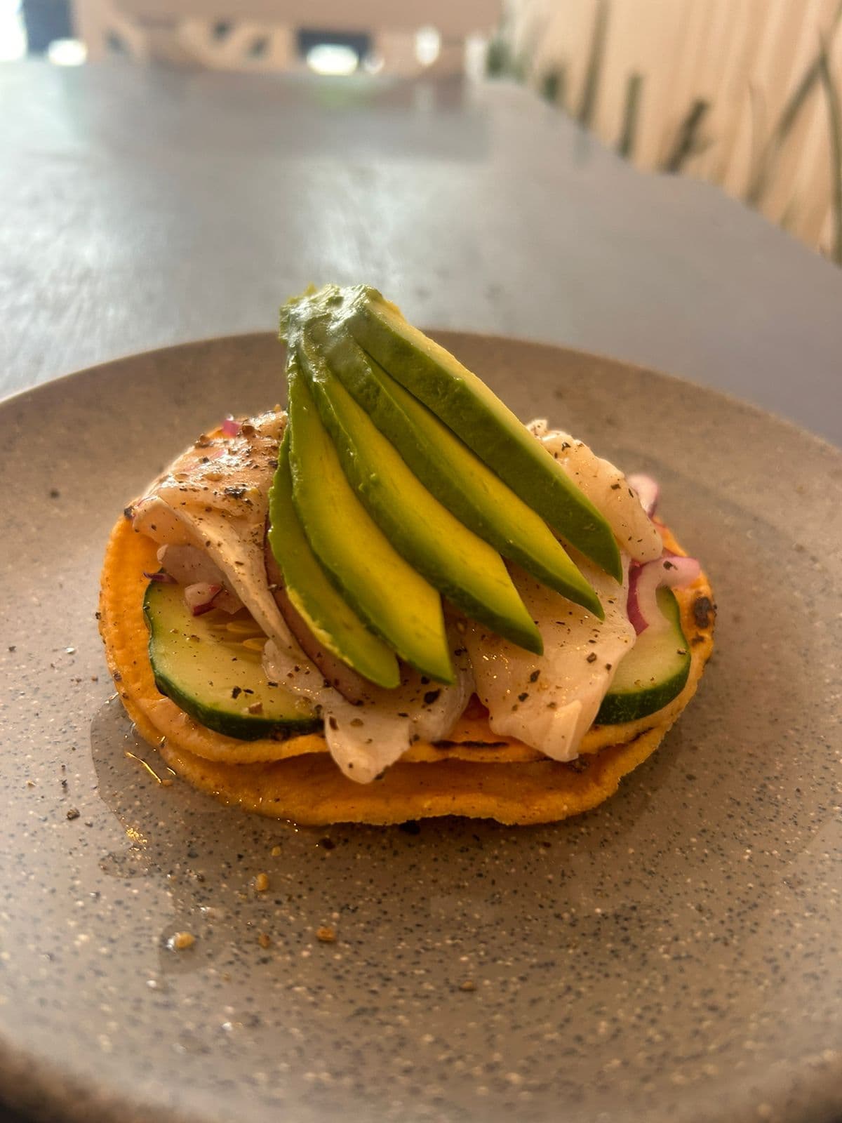 TOSTADA DE AGUACHILE