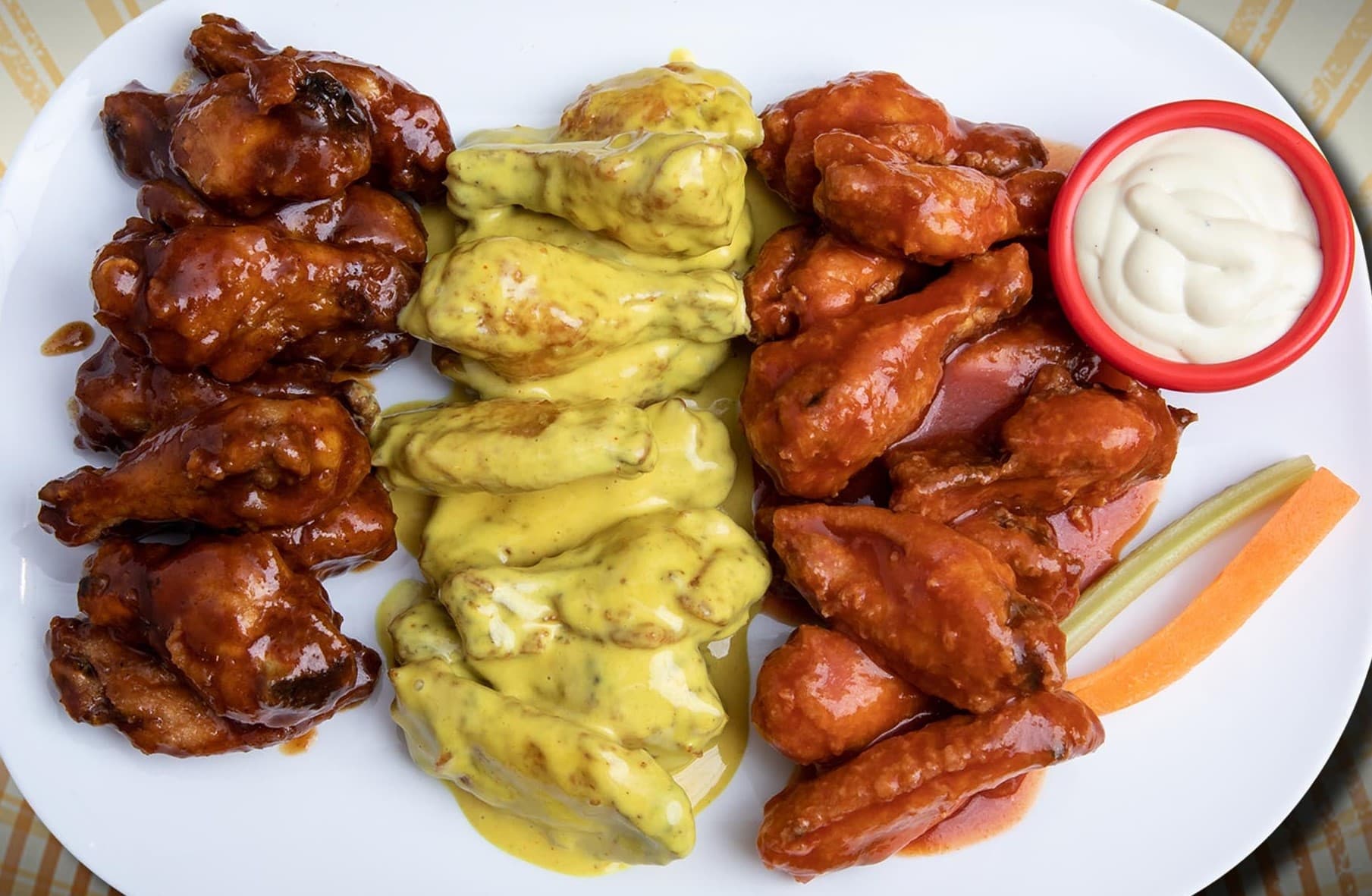 8 alitas o boneless