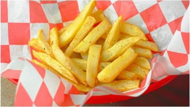 Orden de Papas fritas (grande)
