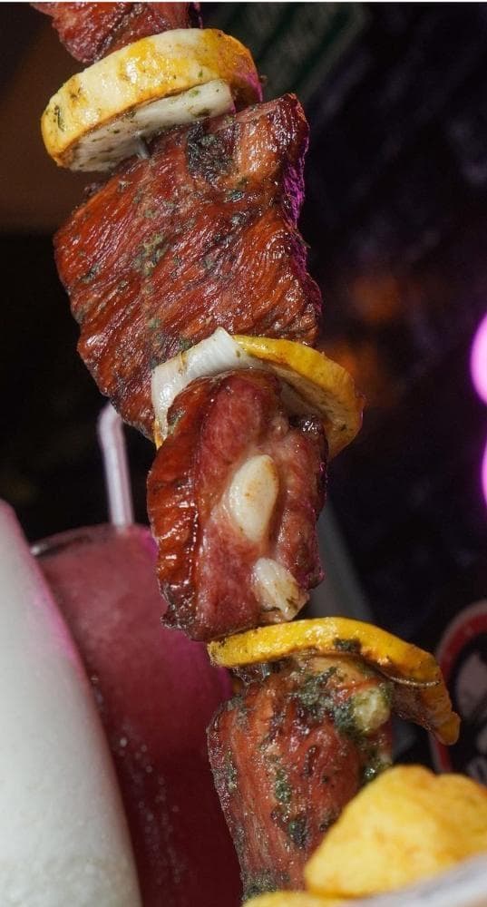 Brocheta De Costilla De Cerdo