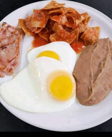 °HUEVO CON CHORIZO