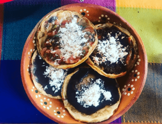 Picaditas Veracruzanas (3pzas) Con Carne Asada
