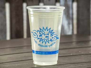 Agua de Limòn