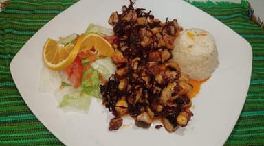 Pulpo al Ajillo