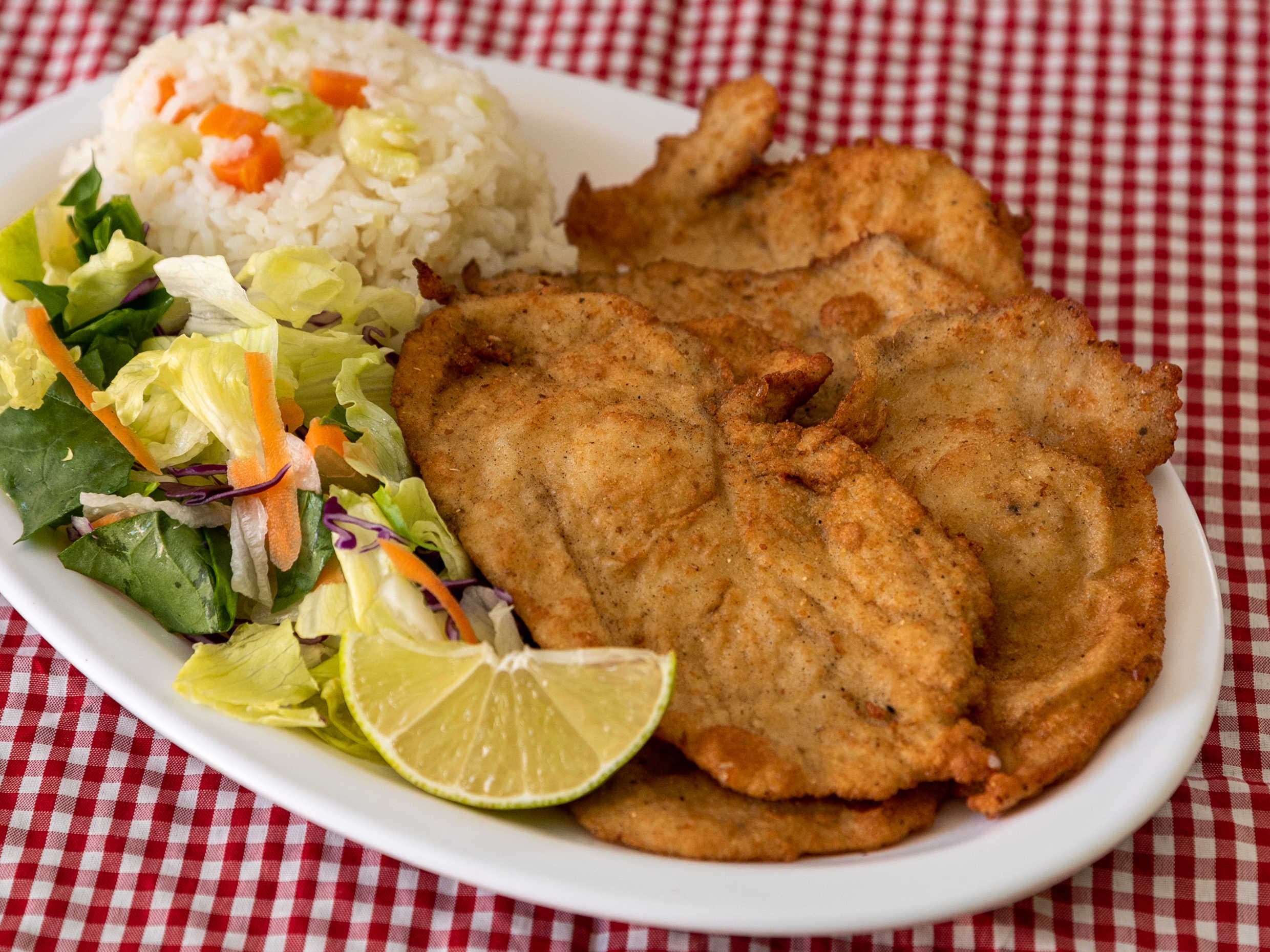 Media Orden de Milanesa de Cerdo.