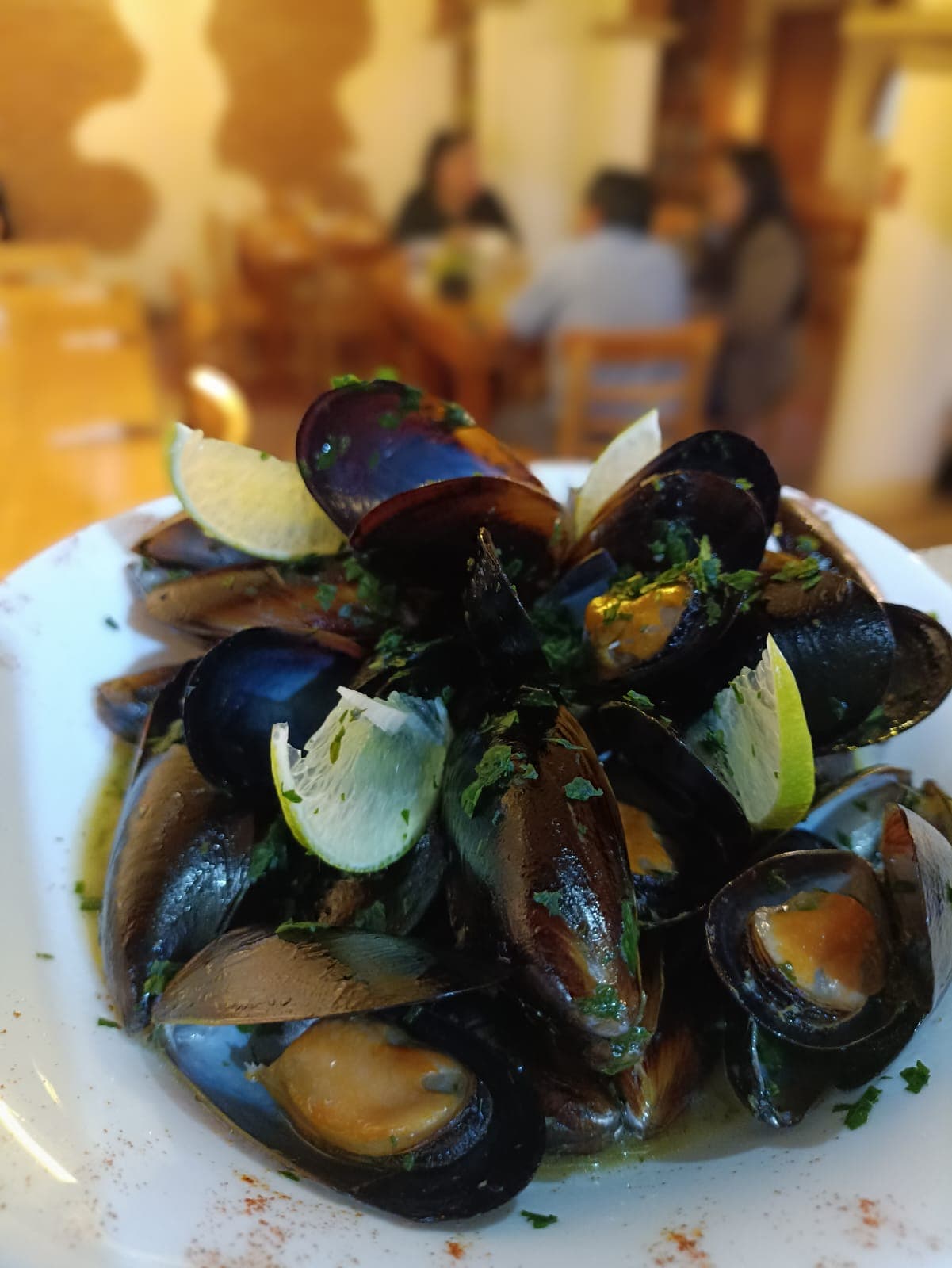Salteado de Mejillones (al vino blanco)