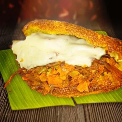 Arepa Carne Desmechada