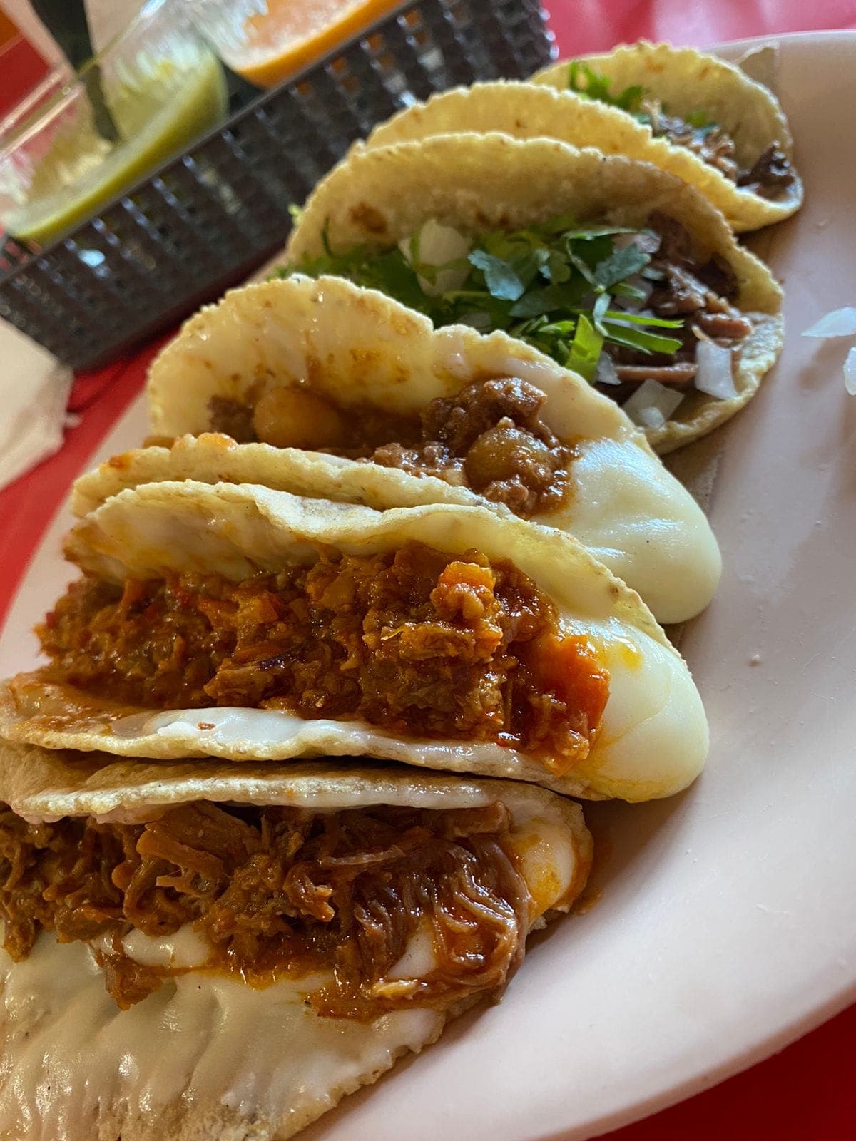 Combo viernes 4 quesadillas Especiales y Bebida