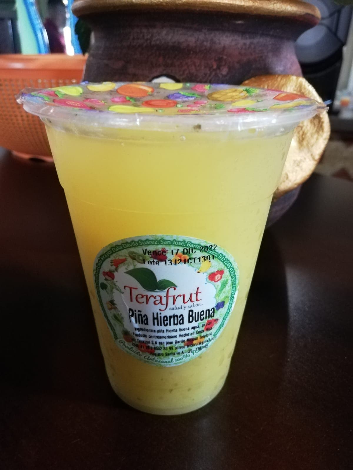 Batido de Piña con Hierbabuena 12 oz