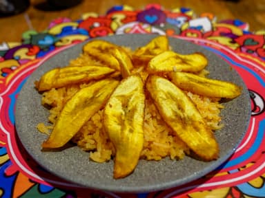 Arroz con Platanos Fritos