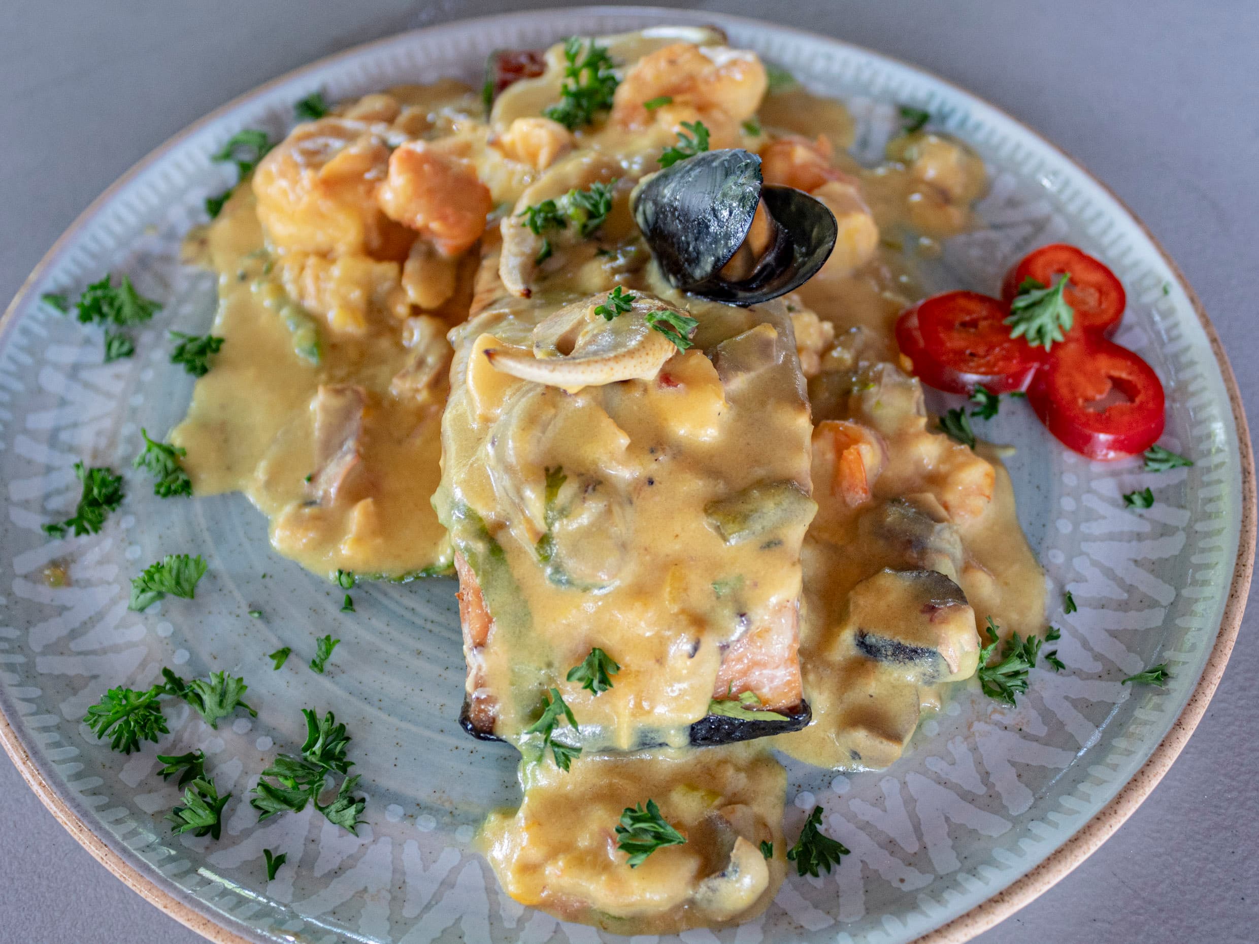 Filete de Salmón en Salsa de Camarón 220 g