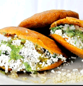 Gordita de Frijoles c/Queso