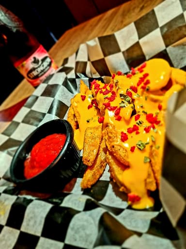 Papas Fritas Cheddar