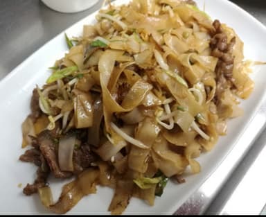 So Ho Fan con Carne de Res Seco o en Salsa