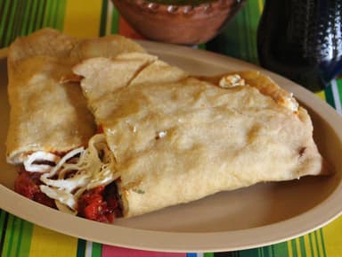 Combo 1 Molote Tinga Dulce+1 Molote Tinga Picosa