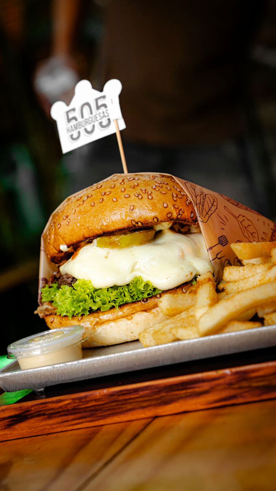 Hamburguesa 505 🥇 (Incluye Papas)