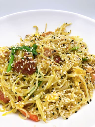 Mai Fan con Camarón Estilo Singapur Picante